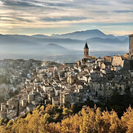 I Due Gradoni Stone House *